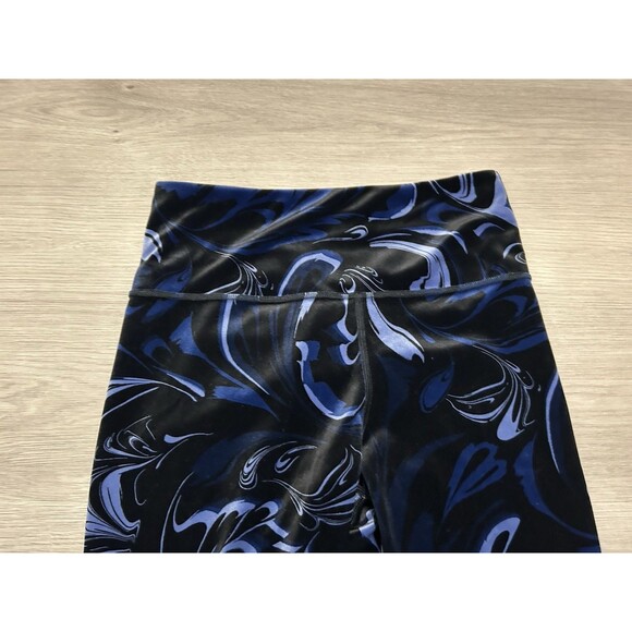 Athleta Women's Elation Velvet Tight Color Agate Paisley Black soft small - Picture 6 of 7